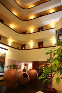 picture of lobby of galerias hotel